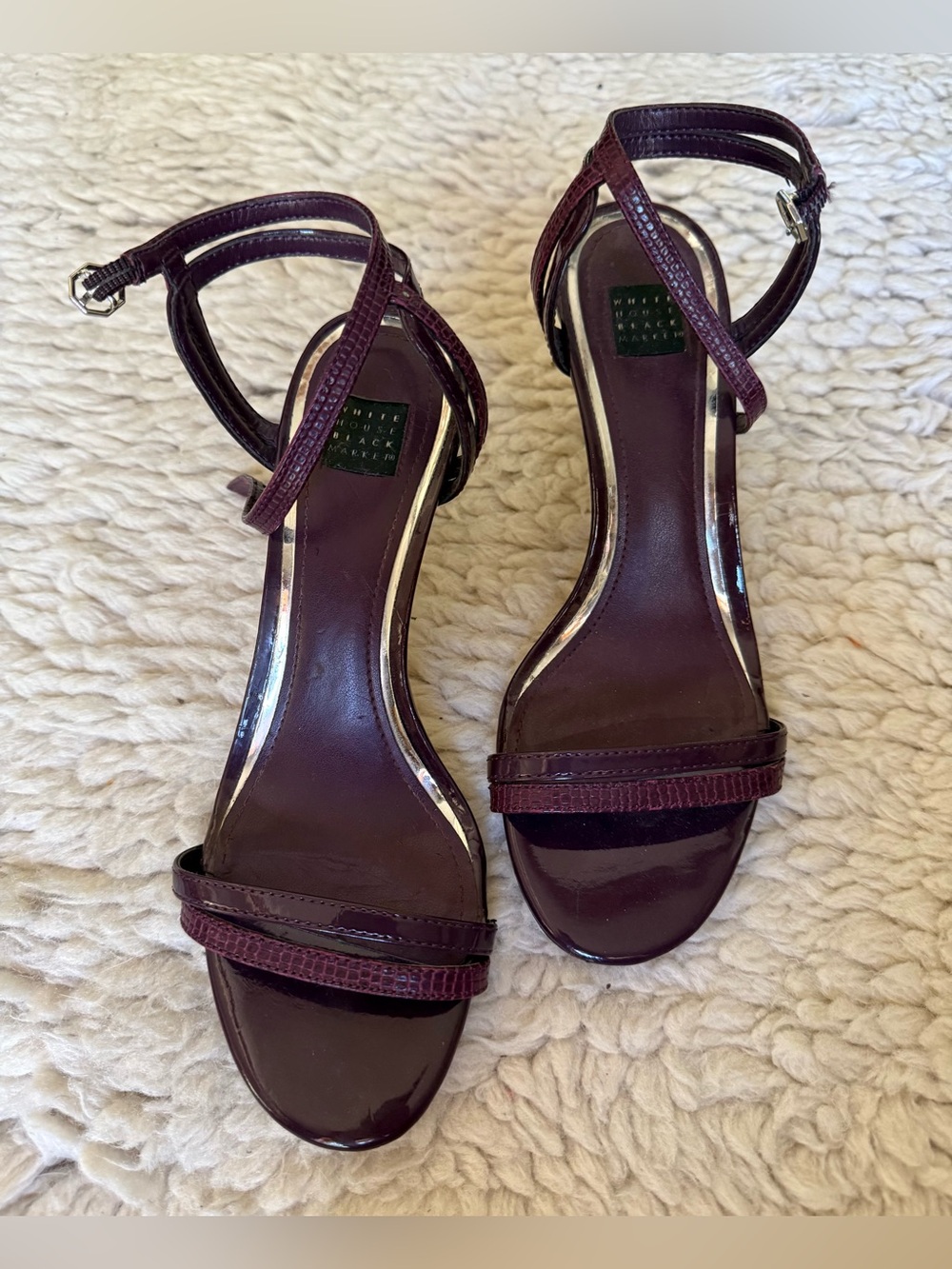 White House Black Market Amabel Empire Plum Strappy Heeled Sandals 7.5